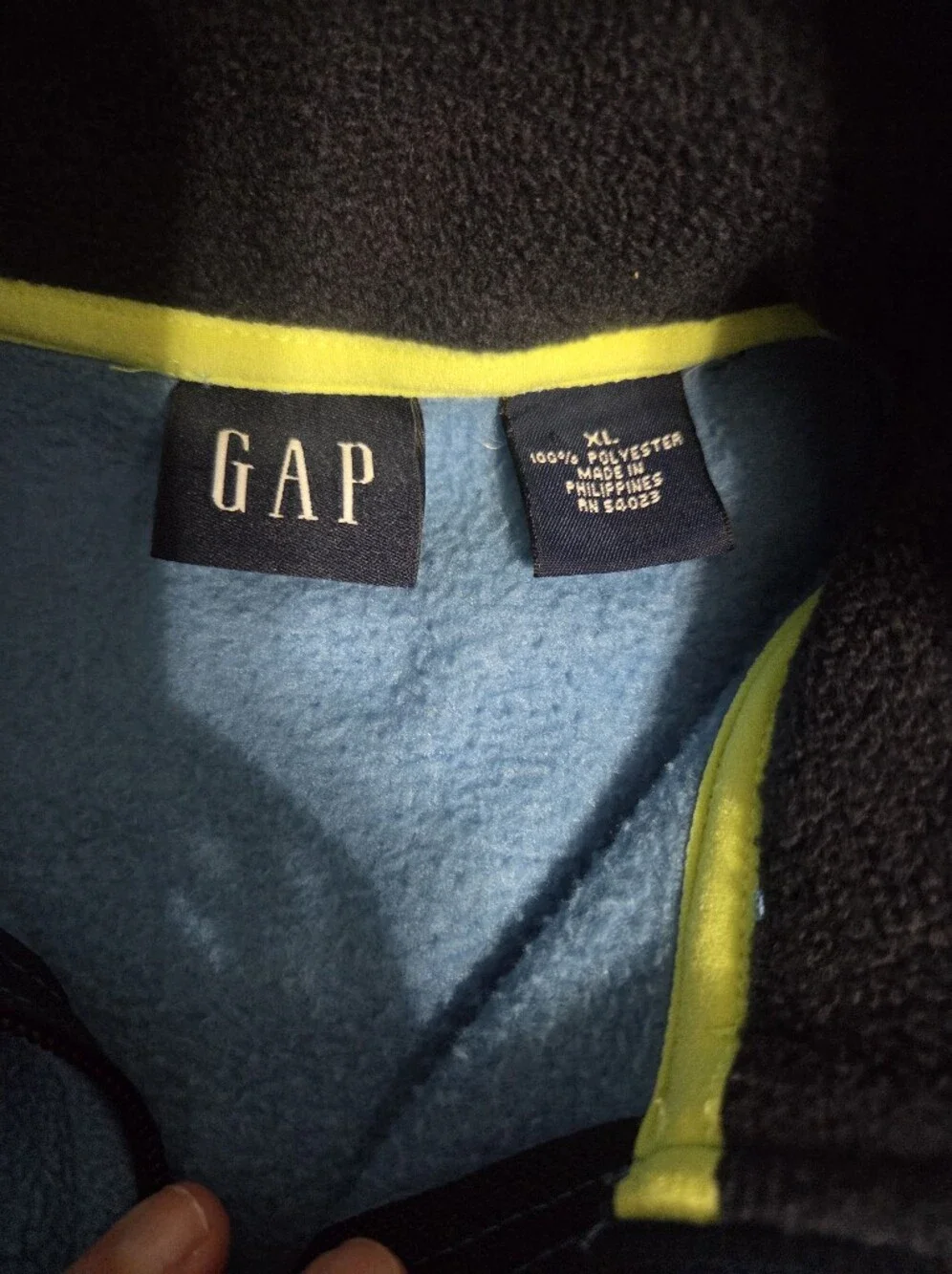 GAP Quarter Zip Fleece Sweater With Pockets, Size XL